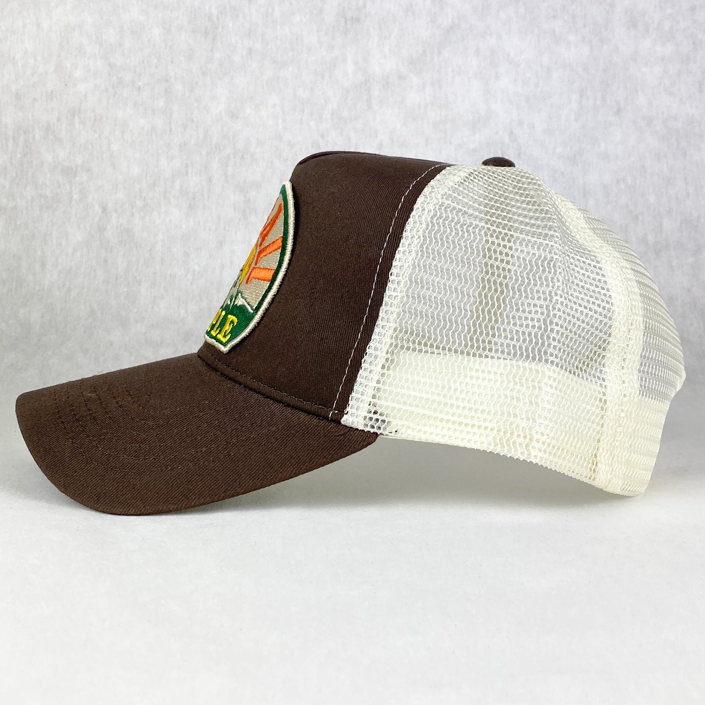 Love All The People retro embroidered patch trucker cap